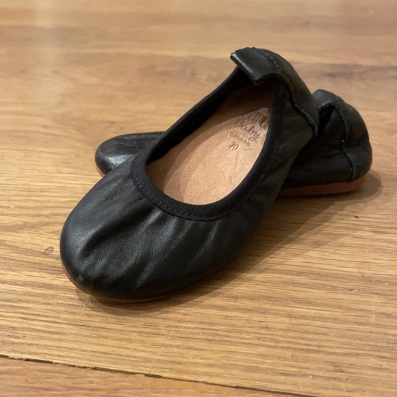Leather ballet flats Zara size 5 (1 year old) - Picture 7 of 11